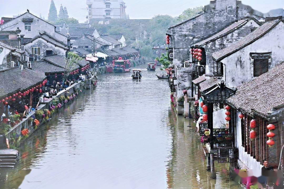 雷探长实拍沙特街头集市，全球穆斯林汇集，土豪国家物价很贵吗？游戏画面